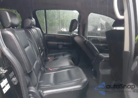 2010 Nissan Armada Titanium из США, поврежденный, VIN 5N1AA0NC4AN622654